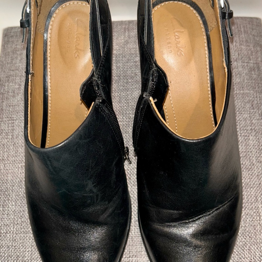 Clarks Kadri Dylan Women's Black Leather Ankle Boots SIZE 7